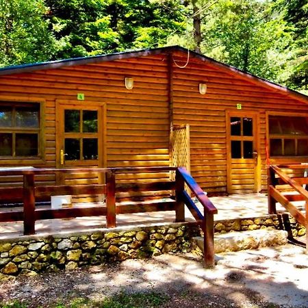 Uji I Panjes Llogara Villa Vlorë Exteriör bild