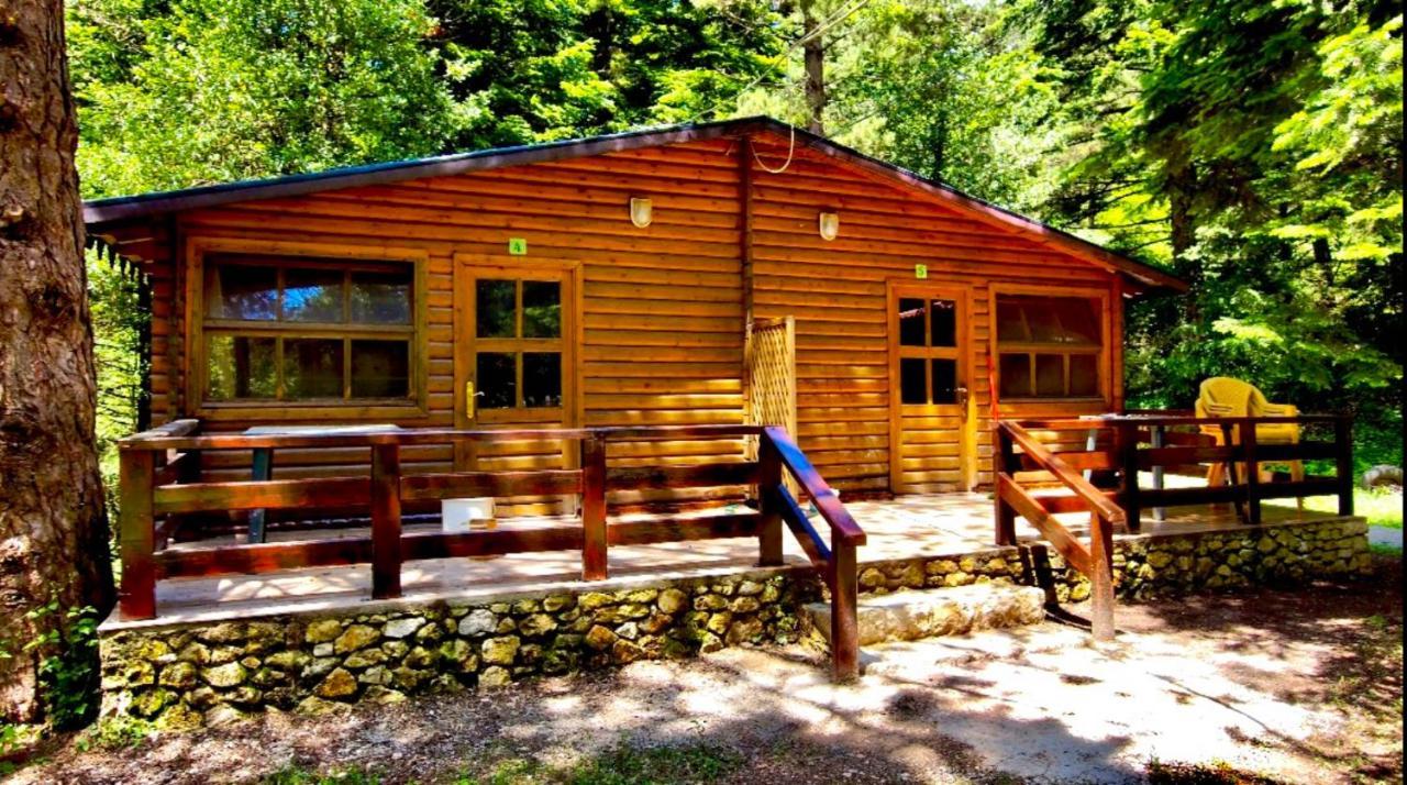 Uji I Panjes Llogara Villa Vlorë Exteriör bild